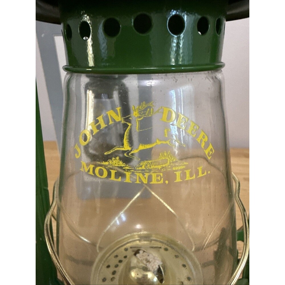 John Deere Lantern Moline IL S&D 3 Fuel Kerosene Lamp Oil Citronella New - Picture 3 of 8